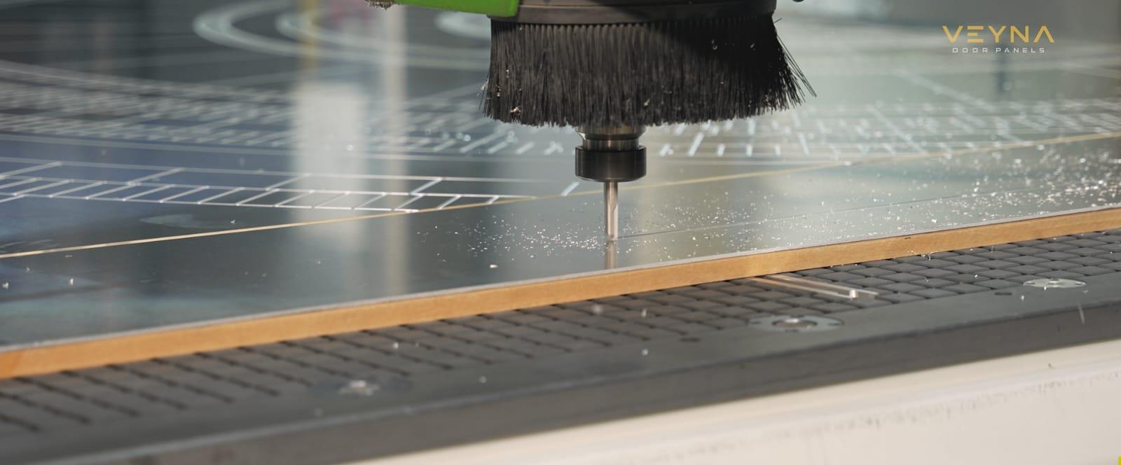 Przygotowanie okładzin – aluminium i PVC pod laserem